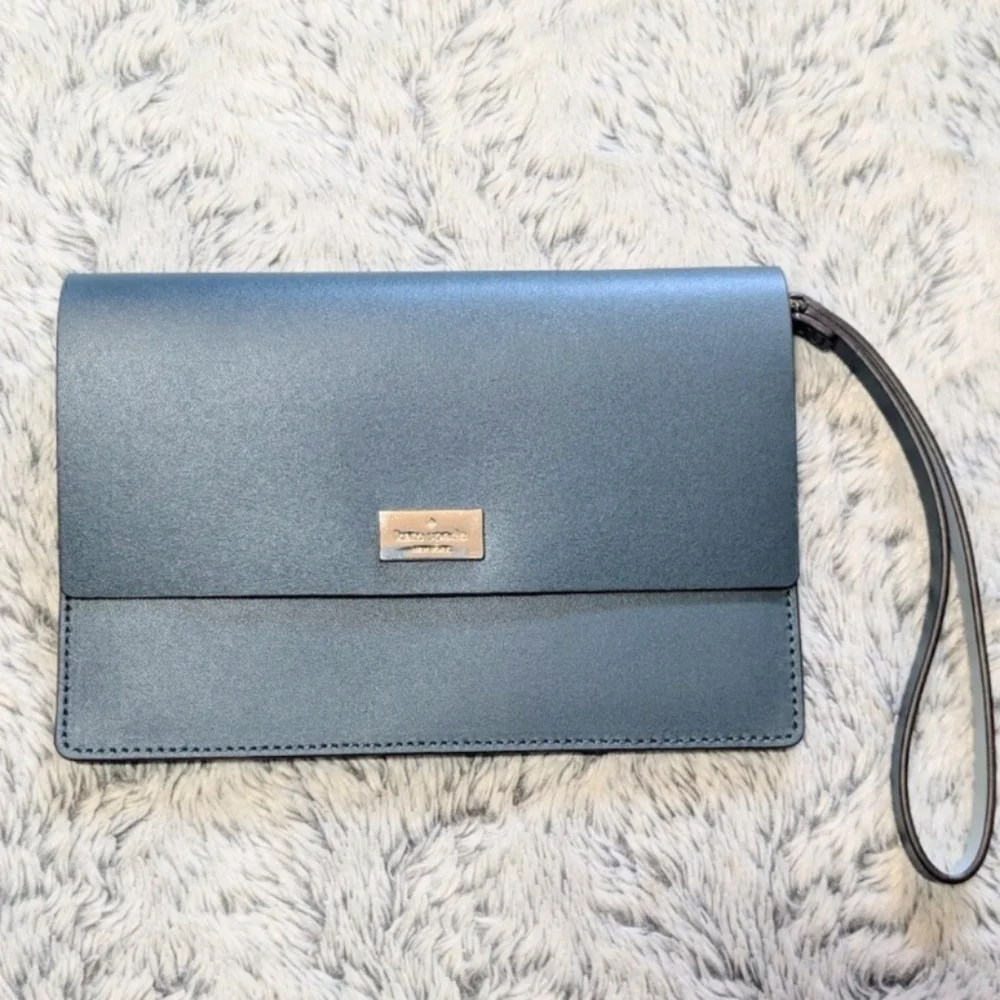 NEW Kate Spade Mollie Wristlet Wallet Blue Leather Putnam Drive